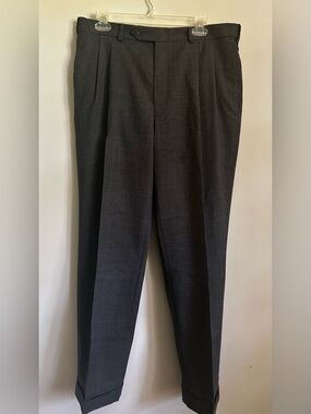 Meeting Street Classic Men's Pleated Dress Pants with Cuffed Hem